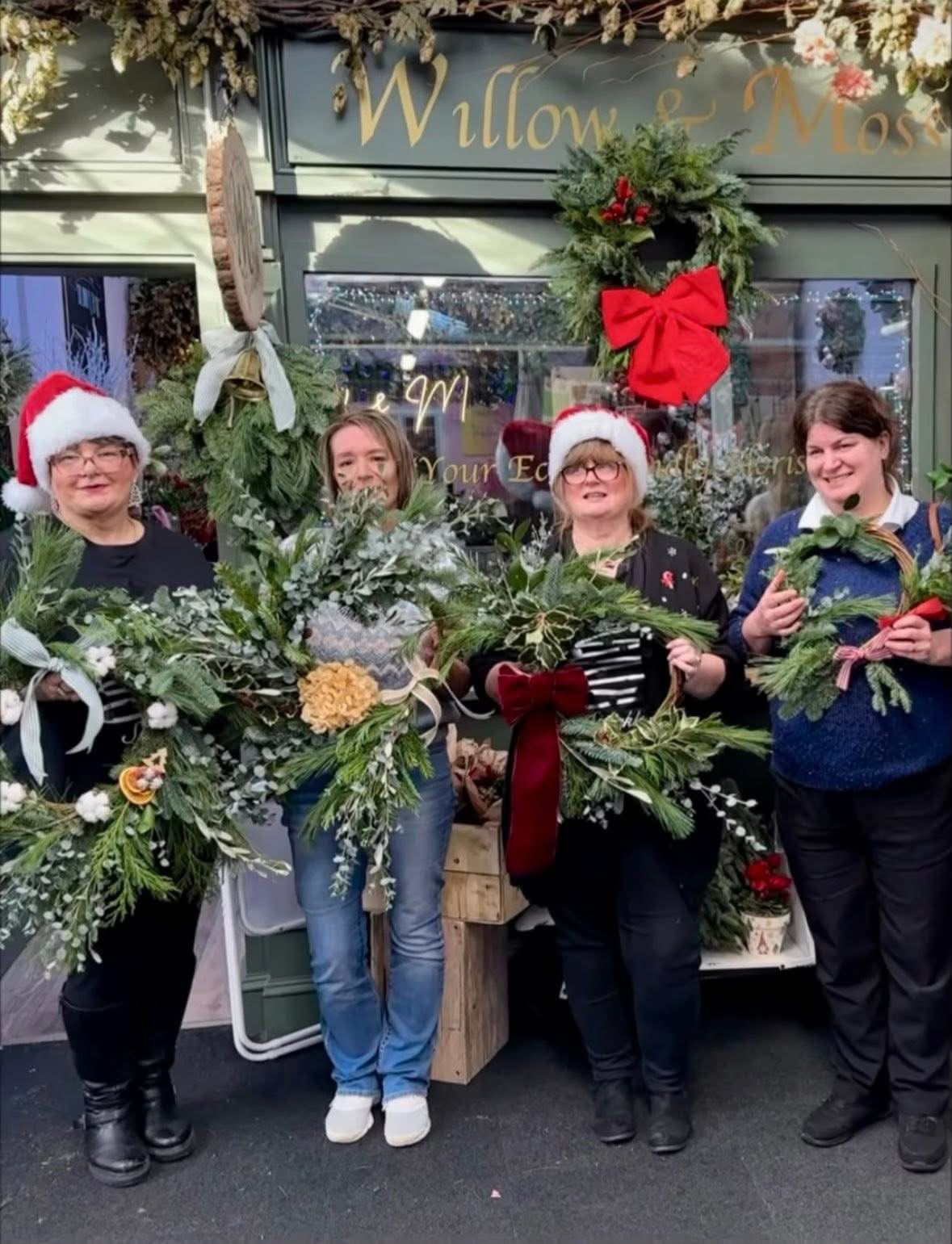 Floral workshop at the Willow and Moss studio
